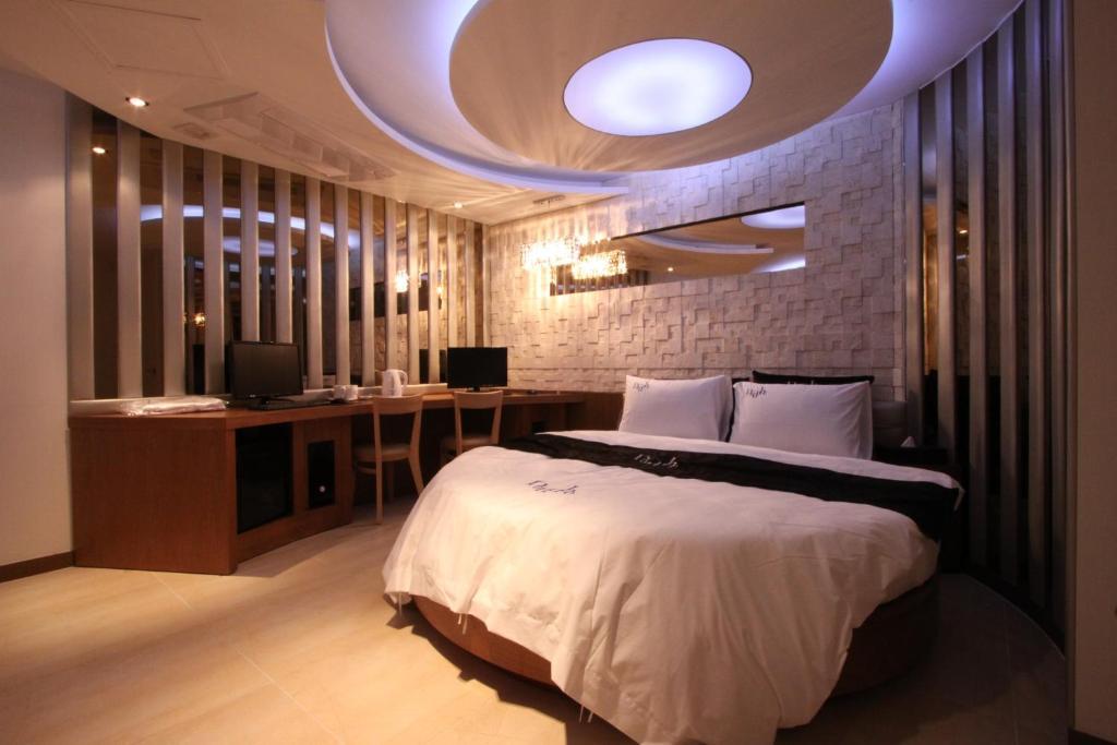 Danube Hotel Suwon Chambre photo